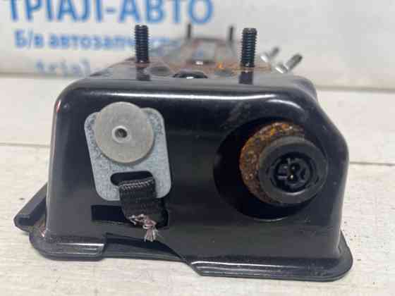 Подушка в колени Jeep Cherokee 2013-2019 68102343AF (Арт. 74777) Київ