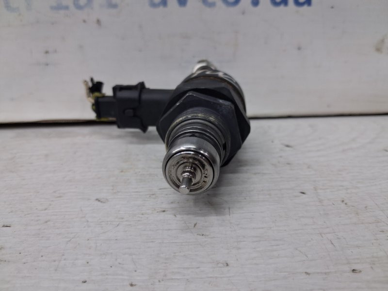 Датчик давления топлива в рейке Hyundai Tucson JM 2.0 DIESEL D4EA 2004 (б/у) Киев - изображение 2