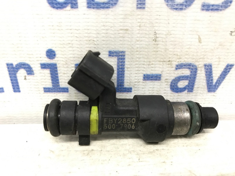 Форсунка топливная Nissan Qashqai J10 2.0 БЕНЗИН MR20DE 2006 (б/у) Киев - изображение 1