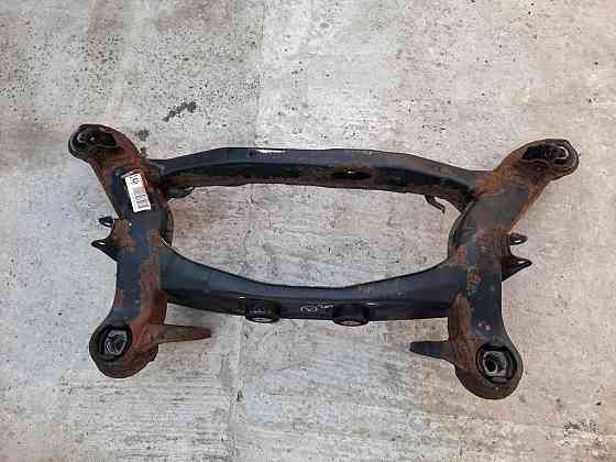 Подрамник Mercedes-Benz W202 Разборка Mercedes-Benz W202 Дніпро