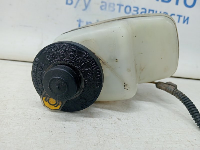 Бачок главного тормозного цилиндра Toyota RAV 4 A30 2.0 БЕНЗИН 1AZFE 2005 (б/у) Київ - зображення 2