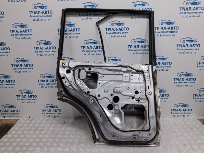 Дверь задняя левая Mitsubishi Pajero Wagon 3 3.2 ДИЗЕЛЬ 4M41 1999 (б/у) Киев - изображение 9