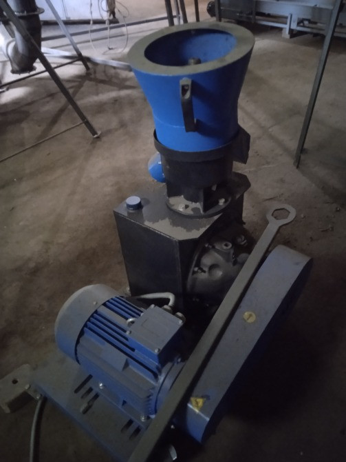 Гранулятор пелет Grand 200 Малин - зображення 1