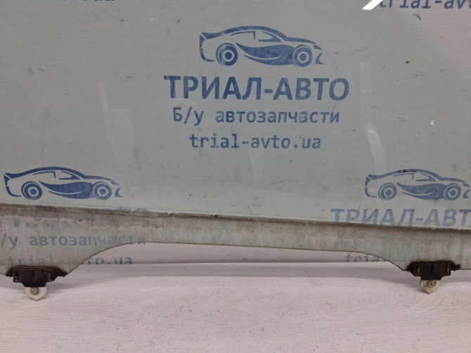 Стекло двери переднее правое Mitsubishi ASX GA 1.8 DIESEL 4N13 2010 (б/у) Київ - зображення 2