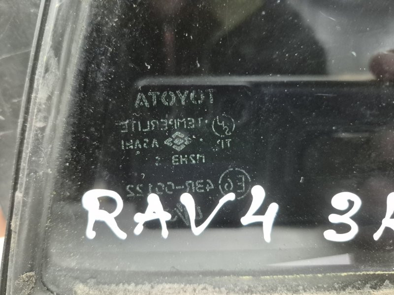 Стекло двери задней правой (форточка) Toyota RAV 4 A30 2.0 БЕНЗИН 1AZFE 2005 (б/у) Київ - зображення 3