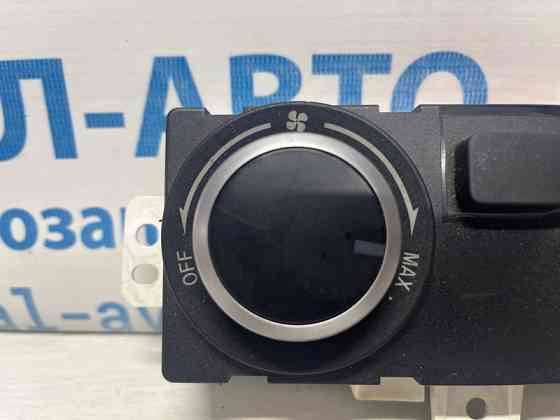 Блок управления климат-контролем Mazda CX 9 TB 3.7 БЕНЗИН MZI 2006 задн. (б/у) Киев