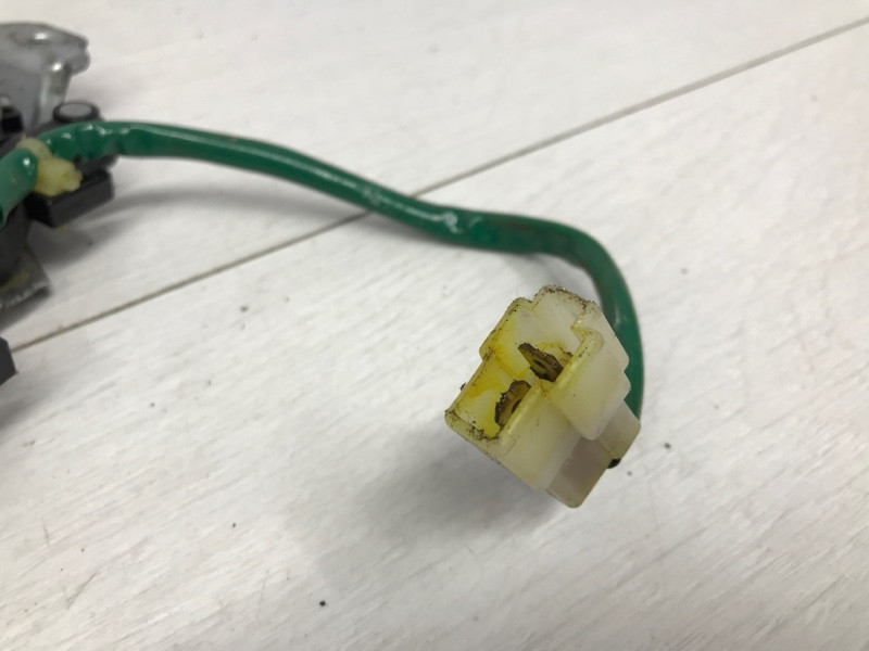 Стеклоподъемник задний правый Mitsubishi Pajero Sport 1996-2008 MR335006 (Арт. 42121) Київ - зображення 3