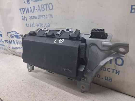 Подушка в колени Mitsubishi Lancer 2007-2017 7030A073XA (Арт. 83005) Киев