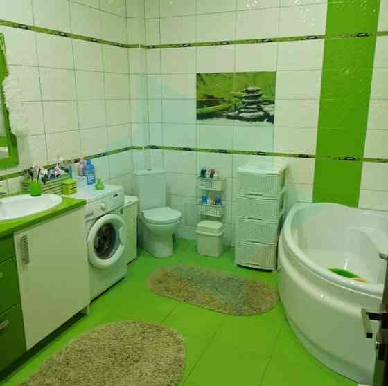 Продам. Будинок 230 кв. м, 4 сотки, верх проспекту Івана Мазепи, вул. Якова Остреніна Дніпро