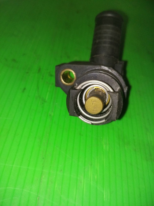 Термостат XS7Q-6L635-AE Форд 2.0TDCI оригінал Винница - изображение 5