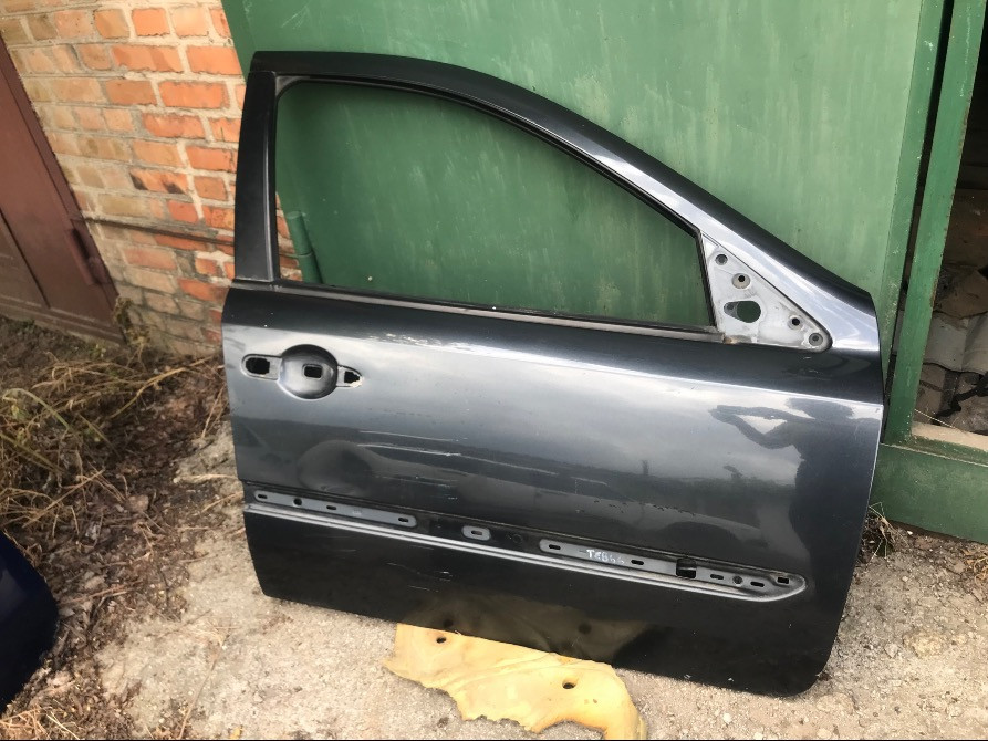 Б/у дверь передняя правая Renault Laguna 2, 7751472438, цвет TEB66 Кропивницкий - изображение 1