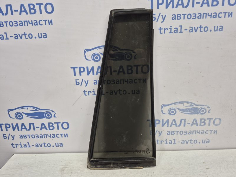 Стекло двери задней левой (форточка) Mitsubishi Pajero Sport K9 2.5 DIESEL 4D56 1996 (б/у) Київ - зображення 3