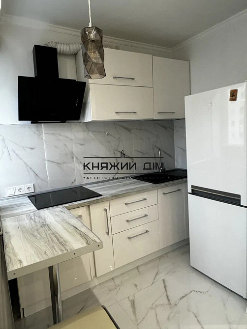 Продаж 1-кімнатної квартири по вул. М.Бойчука 41, метро Видубичі. № 21146603 Киев - изображение 1