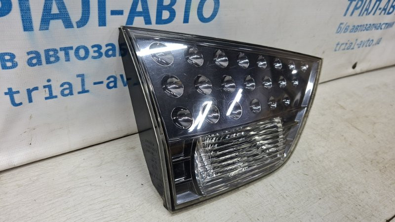 Фонарь задний внутренний левый Mitsubishi Outlander XL 2.2 DIESEL 4HK 2007 (б/у) Київ - зображення 2