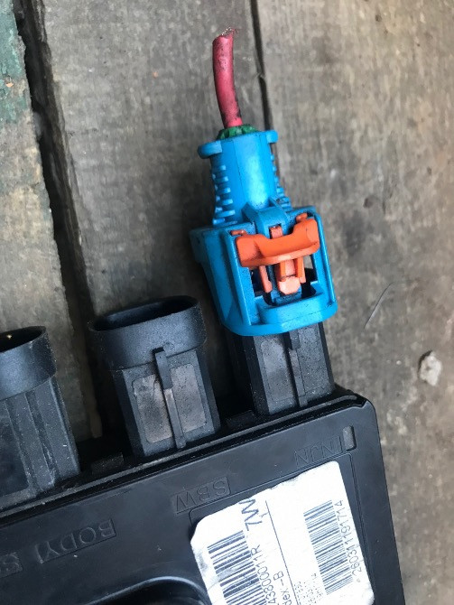 Бу разъём фишка блока предохранителей Renault Megane 3 243800011R , синяя. Кропивницький - зображення 1