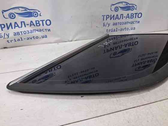 Стекло в кузов заднее левое Toyota Avensis T25 2.0 DIESEL 1ADFTV 2002 (б/у) Київ