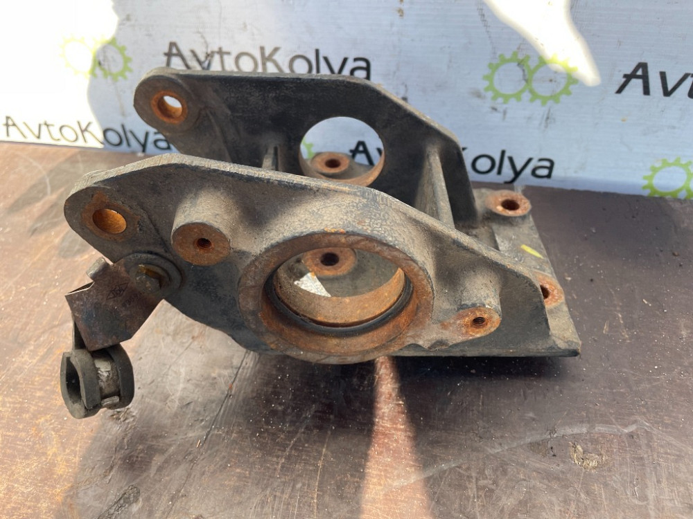 Кронштейн промвала правый Renault Master 2.2 dci / 2.5 dci 1998-2010 (8200684227) Ковель - зображення 5