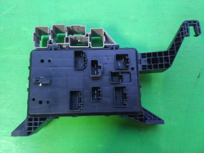 Блок запобіжників 4S7T-14A073-AA Форд Мондео 3 оригінал Вінниця - зображення 2