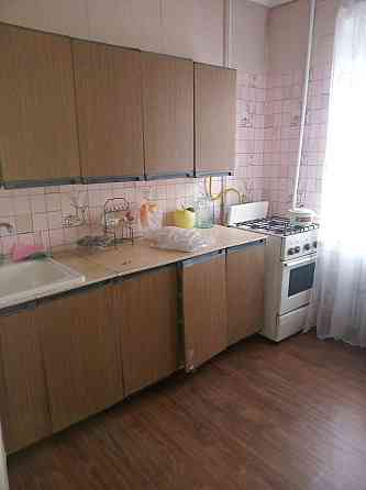 Продам 2-ком Левый Берег 3этаж р-н поликлиники. СРОЧНО! Каменское (Днепродзержинск)