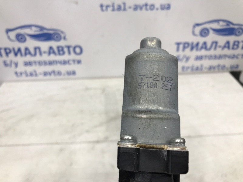 Стеклоподъемник задний левый Mitsubishi Outlander GF 2.2 DIESEL 4N14 2012 (б/у) Киев - изображение 4