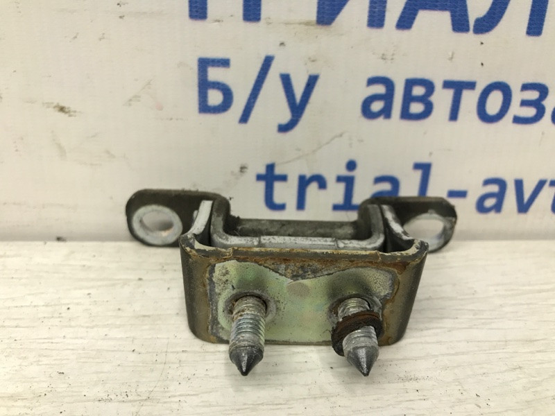 Петля крышки багажника Kia Sorento BL 2.5 DIESEL D4CB 2002 (б/у) Київ - зображення 2