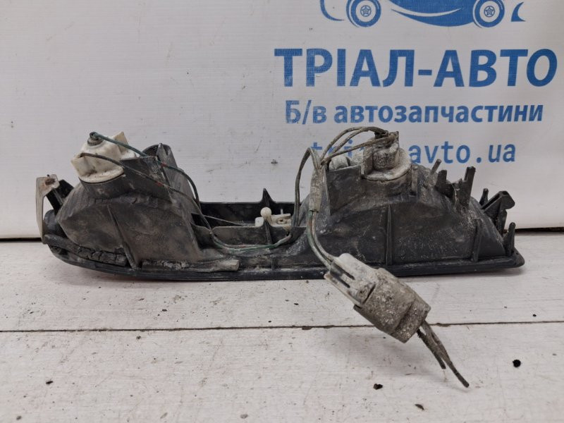 Катафот правый Mitsubishi Pajero Wagon 3 3.2 ДИЗЕЛЬ 4M41 1999 (б/у) Київ - зображення 3