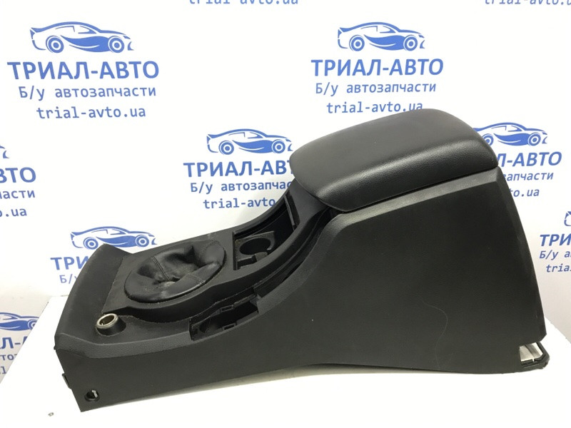 Подлокотник SsangYong Kyron 2005-2015 7790032103LAM (Арт. 49498) Київ - зображення 1