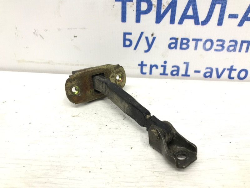 Ограничитель двери задний левый Mitsubishi Outlander CU 2.4 БЕНЗИН 4G69 2003 (б/у) Киев - изображение 3