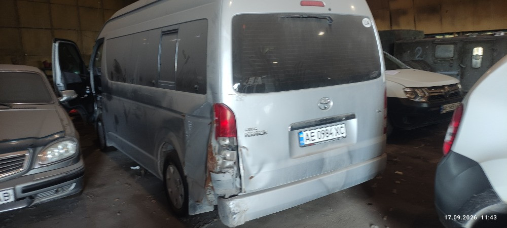 Продаж мікроавтобусу Toyota Hiace Кам'янське (Дніпродзержинськ) - зображення 4