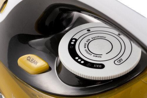 Утюг с керамической подошвой Сamry СR-5029 Киев - изображение 5