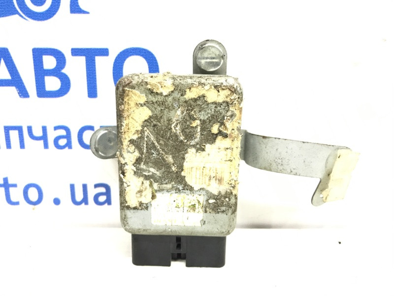 Блок управления топливным насосом Toyota Land Cruiser J100 1998 (б/у) Киев - изображение 1