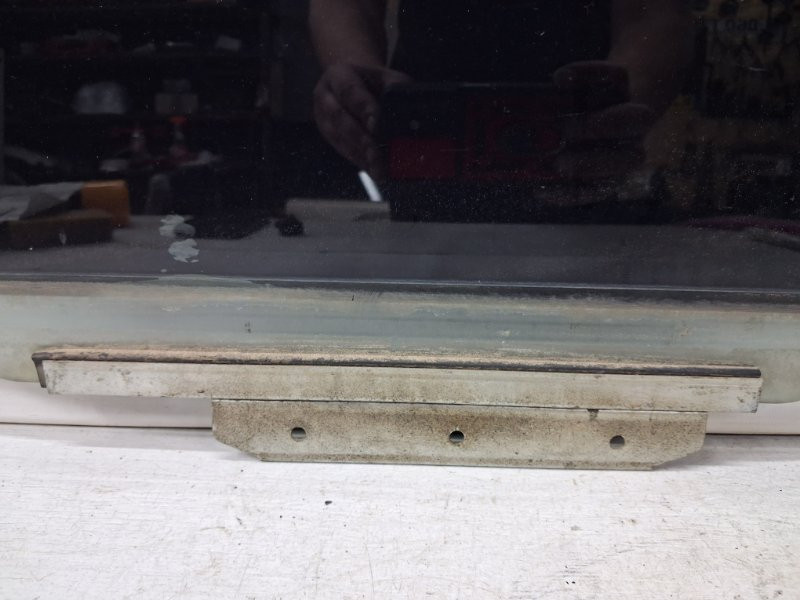 Стекло двери заднее правое Toyota Avensis 2002-2010 6810305120 (Арт. 62098) Киев - изображение 2