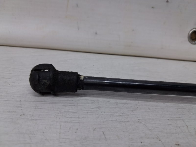 Амортизатор крышки багажника Toyota Auris 2006-2012 6895002091 (Арт. 64168) Киев - изображение 3
