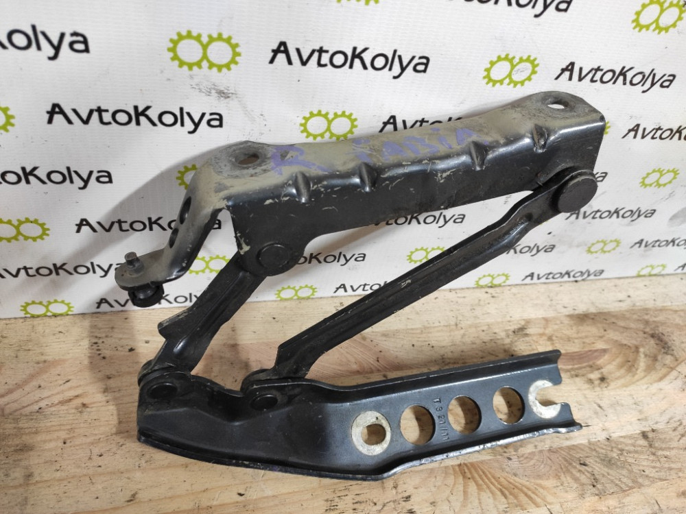 Петля капота правая Skoda Fabia II 2007-2014 (5J0823302) Ковель - зображення 1