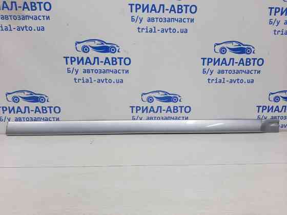 Накладка двери Mitsubishi Lancer 9 1.6 БЕНЗИН 4G18 2003 перед. прав. (б/у) Киев