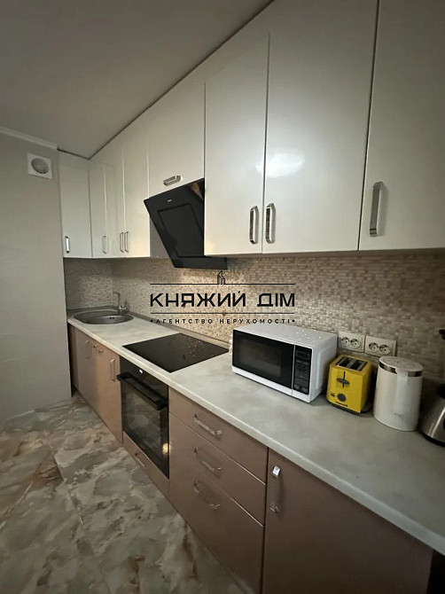 Трикімнатна квартира в ЖК “Амурський” Киев - изображение 5