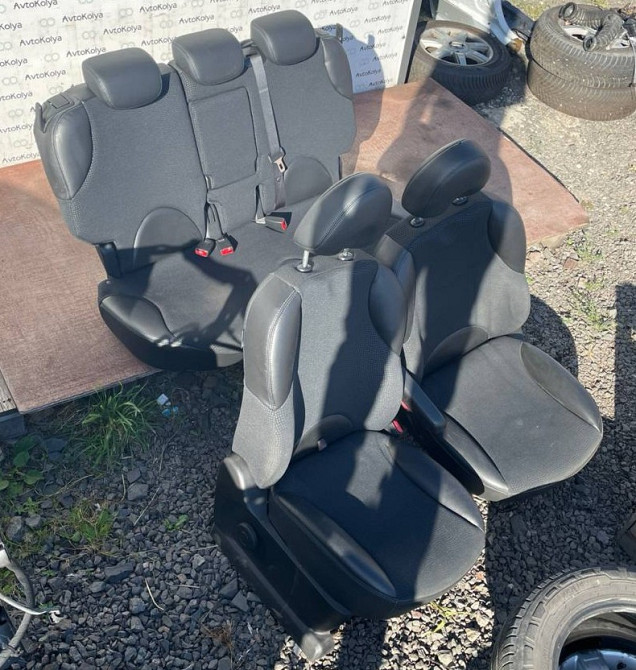 Сиденья комплект Nissan Note E11 2005-2012 Ковель - изображение 1
