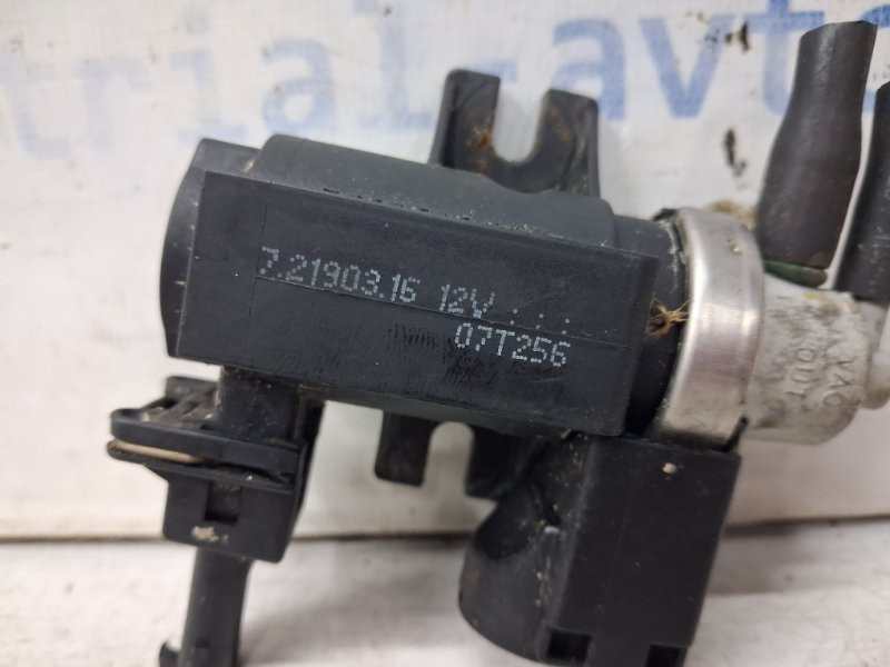 Клапан управления турбиной Kia Sorento BL 2.5 DIESEL D4CB 2002 (б/у) Київ - зображення 4