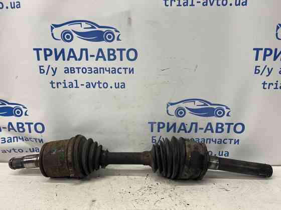 Привод передний левый Mitsubishi Pajero Sport K9 2.5 DIESEL 4D56 1996 (б/у) Киев