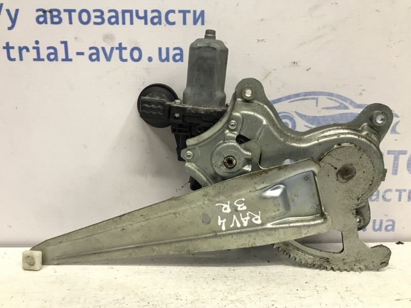 Стеклоподъемник задний правый Toyota RAV 4 A30 2.0 БЕНЗИН 1AZFE 2005 (б/у) Киев - изображение 4