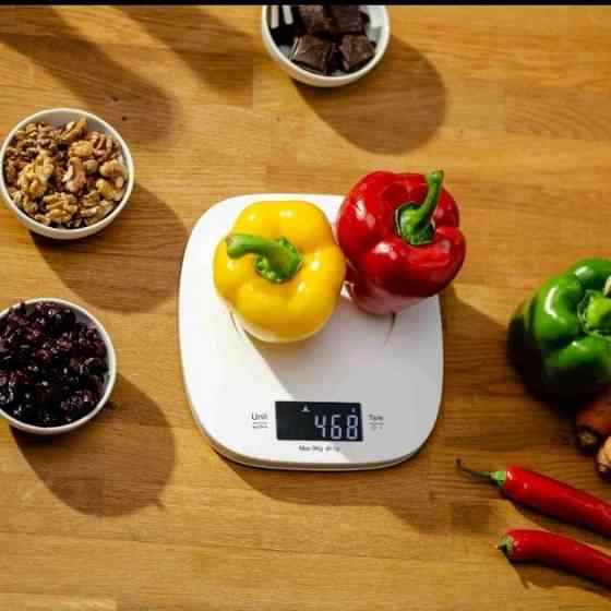 Весы кухонные Zelmer ZKS1451 5 кг белые Киев