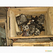 Пневмораспределители В-77-33, Рном. -6.3кгс/см2. Qном. -0.4м3/мин. Харків