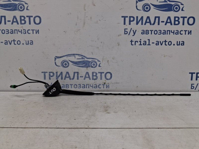 Антенна Mitsubishi Outlander CU 2.4 БЕНЗИН 4G69 2003 (б/у) Київ - зображення 1
