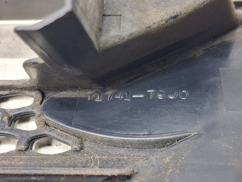 Решетка радиатора Suzuki SX4 1.6 БЕНЗИН M16A 2006 (б/у) Київ - зображення 6