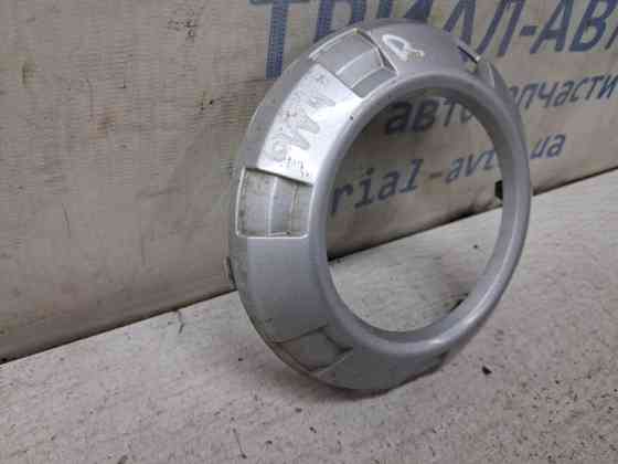 Накладка ПТФ Mitsubishi Pajero Wagon 2006-2022 8400A583 (Арт. 83651) Киев