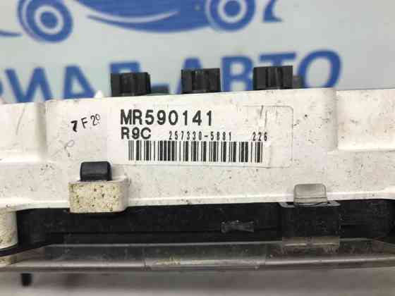 Приборная панель Mitsubishi Pajero Sport 1996-2008 MR590142 (Арт. 29987) Київ