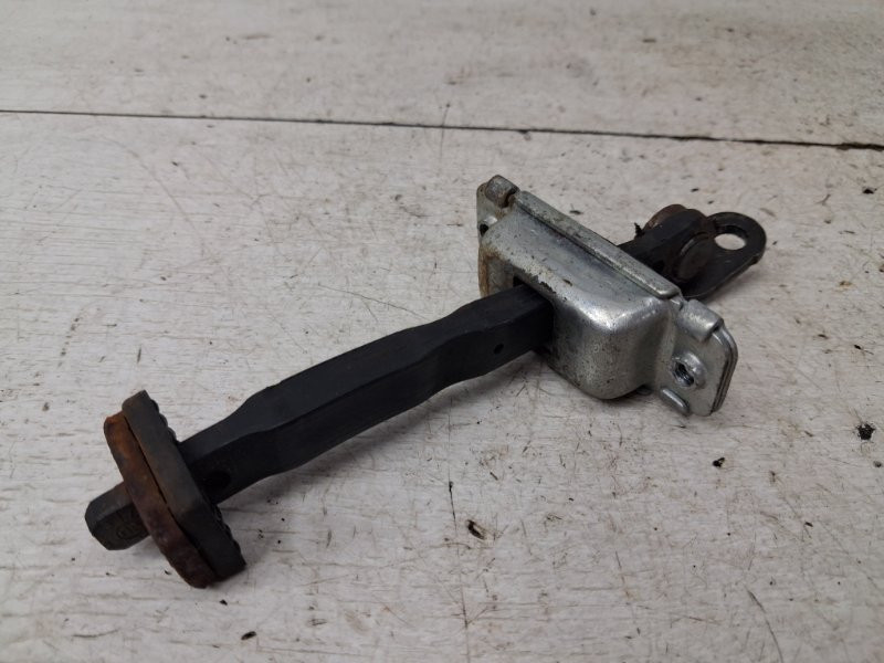 Ограничитель двери передний правый Hyundai Tucson 2004-2009 793902E000 (Арт. 86304) Киев - изображение 2