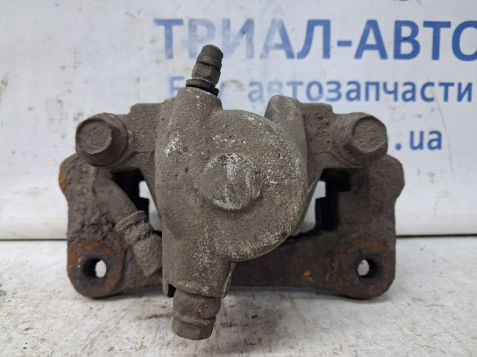 Суппорт задний правый Toyota Prado J120 3.0 DIESEL 1KDFTV 2002 (б/у) Київ - зображення 3