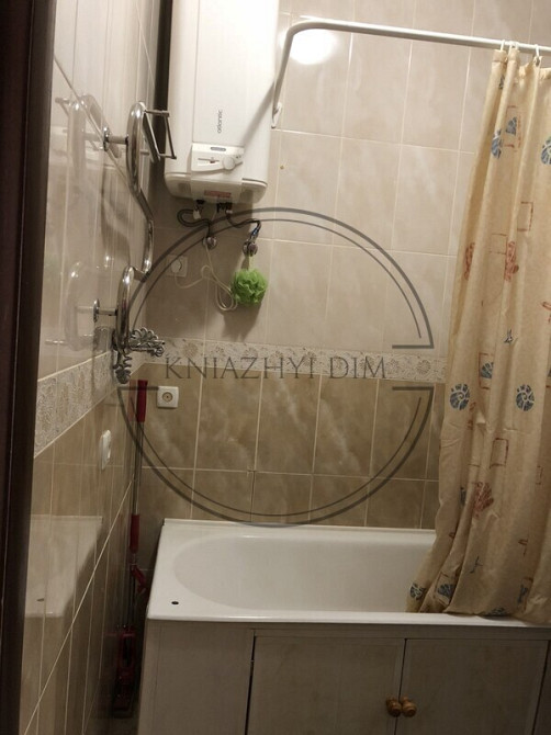 Продажа 1-но к. квартиры в Броварах ЖК Жовтень. № 21135197 Киев - изображение 4