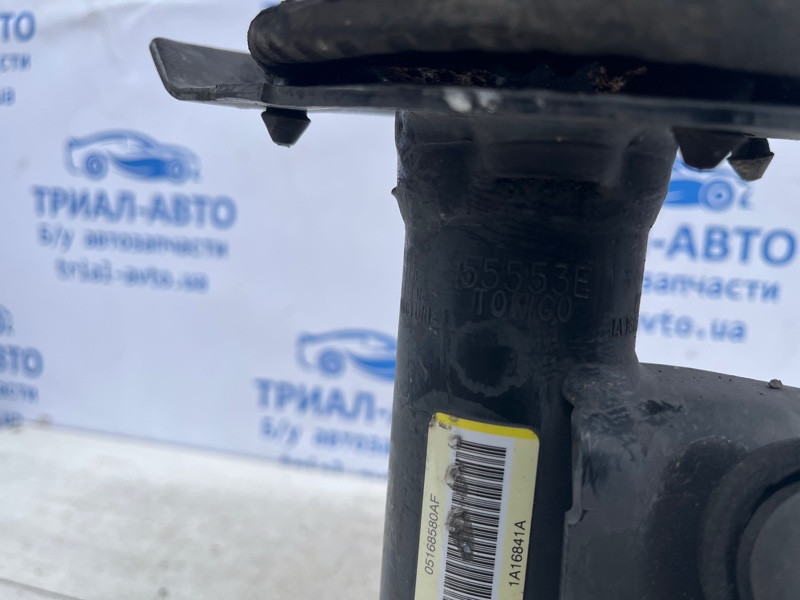 Амортизатор передний правый Jeep Cherokee KL 2.4 БЕНЗИН ED6 2013 (б/у) Киев - изображение 6